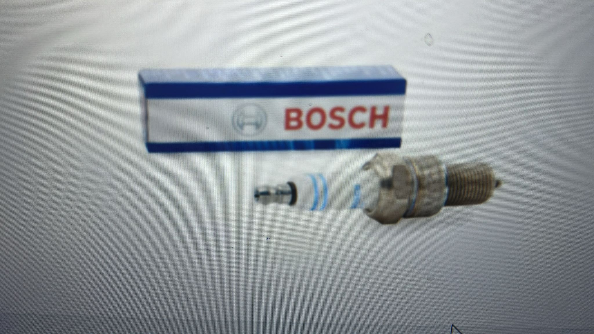 0242235914 BUJIE CU SCANTEIE BOSCH